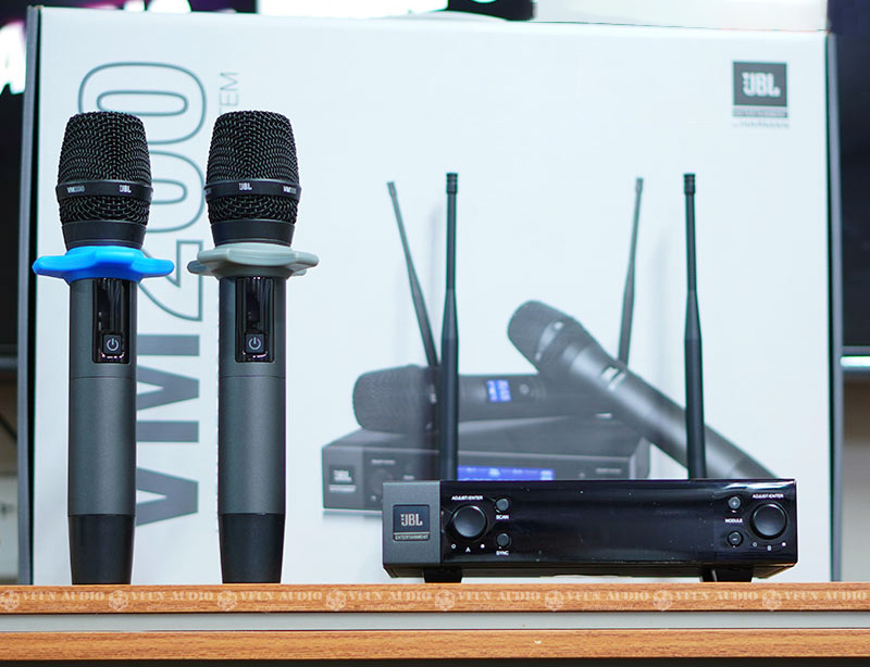 Micro không dây JBL VM200 Chính Hãng