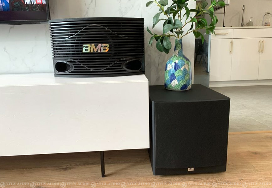 Loa Sub điện JBL Stage A100P Màu Đen Ảnh Thật