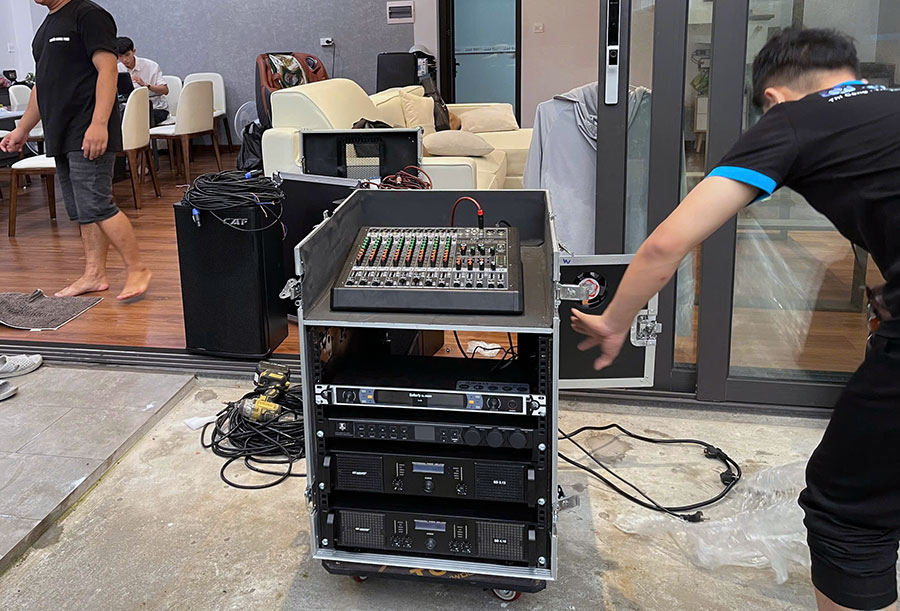 Tủ Rack 12U Có Mixer Giá Rẻ
